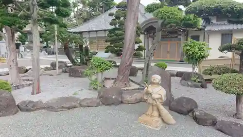 祥雲寺の像