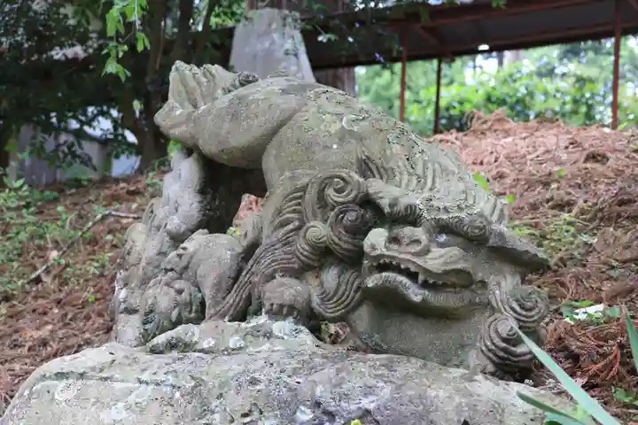 川辺八幡神社の狛犬