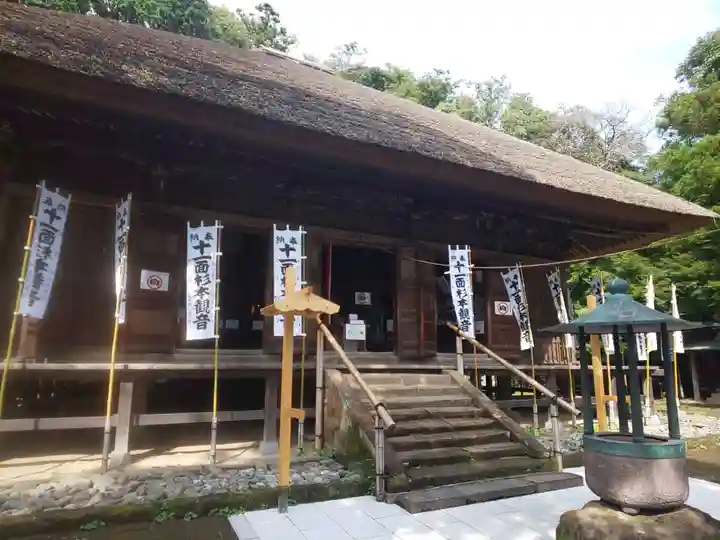 杉本寺の本殿・本堂