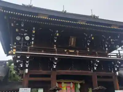 真清田神社の山門・神門