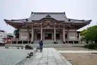 孝勝寺の本殿・本堂