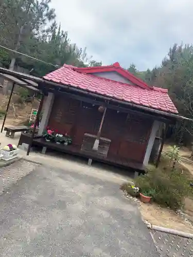 長澤稲荷神社の本殿