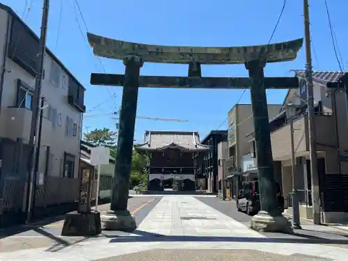 桑名宗社（春日神社）の鳥居