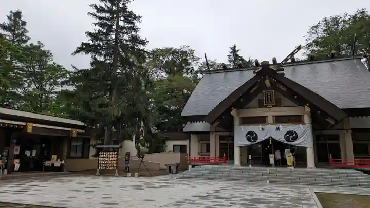 帯廣神社の本殿・本堂