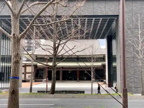 難波別院の本殿・本堂