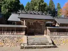 白山神社（長滝神社・白山長瀧神社・長滝白山神社）の本殿