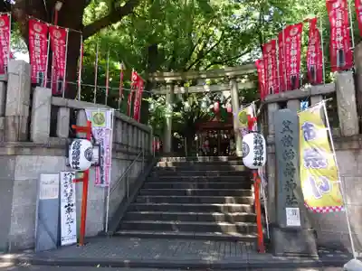 笠䅣稲荷神社の鳥居