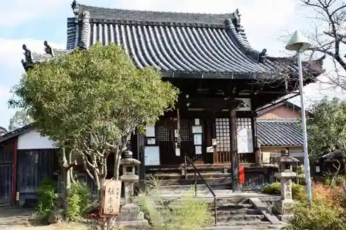 龍象寺の本殿・本堂