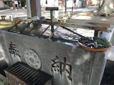 一言主神社の手水舎