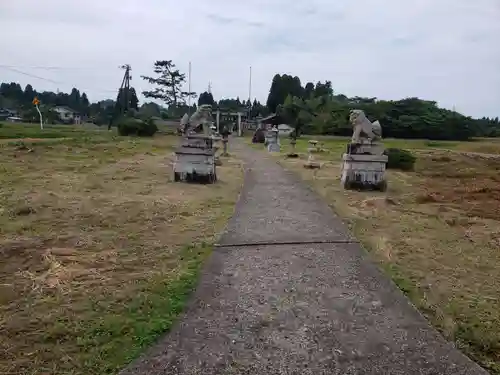 熊野神社の狛犬