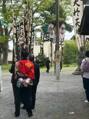 大宮神社の{uncategorized: "未分類", other: "その他", undefined: "問題あり", building: "その他建物", grave: "お墓", sacred_gate: "鳥居", guardian: "狛犬", statue: "像", buddha: "仏像", history: "歴史", nature: "自然", garden: "庭園", animal: "動物", pagoda: "塔", temizu: "手水舎", mountain_gate: "山門・神門", sanctuary: "本殿・本堂", subordinate: "末社・摂社", art: "芸術", scenery: "景色", jizo: "地蔵", ema: "絵馬", goshuin: "御朱印", omikuji: "おみくじ", items: "授与品その他", amulet: "お守り", goshuincho: "御朱印帳", eats: "食事", festival: "お祭り", votive_dance: "神楽", shichigosan: "七五三参", wedding: "結婚式", experience: "体験その他", initially: "初詣", around: "周辺", anti_infection: "感染症対策"}