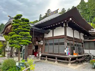 大慈寺の本殿・本堂