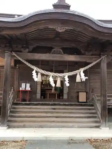 八幡秋田神社の{uncategorized: "未分類", other: "その他", undefined: "問題あり", building: "その他建物", grave: "お墓", sacred_gate: "鳥居", guardian: "狛犬", statue: "像", buddha: "仏像", history: "歴史", nature: "自然", garden: "庭園", animal: "動物", pagoda: "塔", temizu: "手水舎", mountain_gate: "山門・神門", sanctuary: "本殿・本堂", subordinate: "末社・摂社", art: "芸術", scenery: "景色", jizo: "地蔵", ema: "絵馬", goshuin: "御朱印", omikuji: "おみくじ", items: "授与品その他", amulet: "お守り", goshuincho: "御朱印帳", eats: "食事", festival: "お祭り", votive_dance: "神楽", shichigosan: "七五三参", wedding: "結婚式", experience: "体験その他", initially: "初詣", around: "周辺", anti_infection: "感染症対策"}