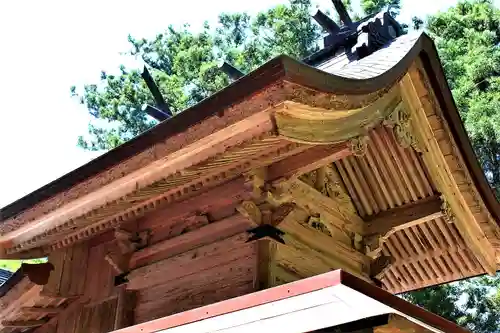 布自奈大穴持神社の本殿