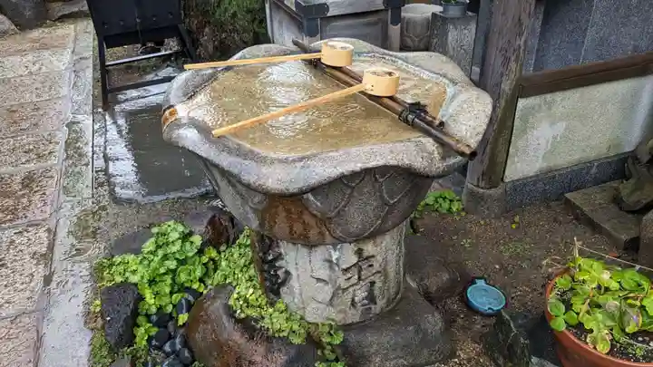 興徳寺の手水舎