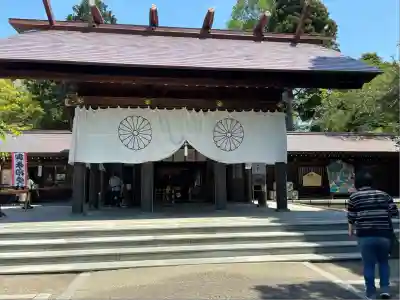 射水神社の本殿・本堂