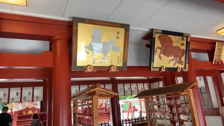 山王稲荷神社(日枝神社末社)の{uncategorized: "未分類", other: "その他", undefined: "問題あり", building: "その他建物", grave: "お墓", sacred_gate: "鳥居", guardian: "狛犬", statue: "像", buddha: "仏像", history: "歴史", nature: "自然", garden: "庭園", animal: "動物", pagoda: "塔", temizu: "手水舎", mountain_gate: "山門・神門", sanctuary: "本殿・本堂", subordinate: "末社・摂社", art: "芸術", scenery: "景色", jizo: "地蔵", ema: "絵馬", goshuin: "御朱印", omikuji: "おみくじ", items: "授与品その他", amulet: "お守り", goshuincho: "御朱印帳", eats: "食事", festival: "お祭り", votive_dance: "神楽", shichigosan: "七五三参", wedding: "結婚式", experience: "体験その他", initially: "初詣", around: "周辺", anti_infection: "感染症対策"}