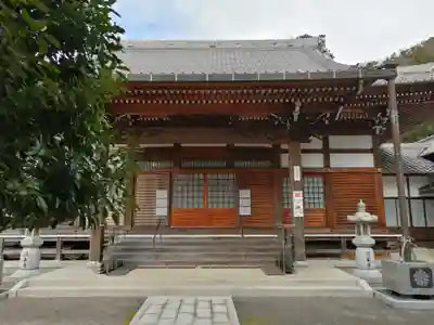 洞泉寺の本殿・本堂