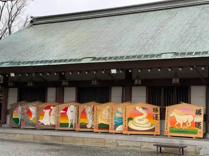 和泉國一之宮 大鳥大社の{uncategorized: "未分類", other: "その他", undefined: "問題あり", building: "その他建物", grave: "お墓", sacred_gate: "鳥居", guardian: "狛犬", statue: "像", buddha: "仏像", history: "歴史", nature: "自然", garden: "庭園", animal: "動物", pagoda: "塔", temizu: "手水舎", mountain_gate: "山門・神門", sanctuary: "本殿・本堂", subordinate: "末社・摂社", art: "芸術", scenery: "景色", jizo: "地蔵", ema: "絵馬", goshuin: "御朱印", omikuji: "おみくじ", items: "授与品その他", amulet: "お守り", goshuincho: "御朱印帳", eats: "食事", festival: "お祭り", votive_dance: "神楽", shichigosan: "七五三参", wedding: "結婚式", experience: "体験その他", initially: "初詣", around: "周辺", anti_infection: "感染症対策"}