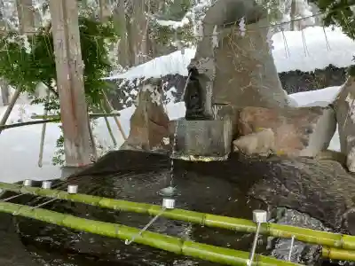 八海山尊神社(新潟県)