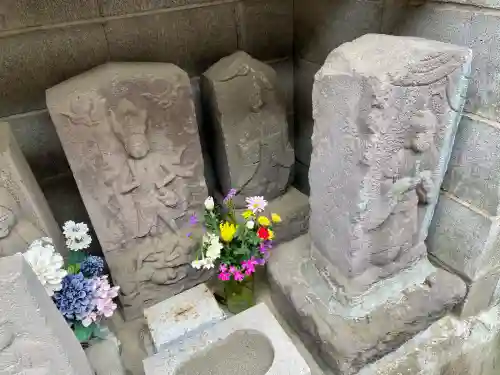 道祖神塔・庚申供養塔の{uncategorized: "未分類", other: "その他", undefined: "問題あり", building: "その他建物", grave: "お墓", sacred_gate: "鳥居", guardian: "狛犬", statue: "像", buddha: "仏像", history: "歴史", nature: "自然", garden: "庭園", animal: "動物", pagoda: "塔", temizu: "手水舎", mountain_gate: "山門・神門", sanctuary: "本殿・本堂", subordinate: "末社・摂社", art: "芸術", scenery: "景色", jizo: "地蔵", ema: "絵馬", goshuin: "御朱印", omikuji: "おみくじ", items: "授与品その他", amulet: "お守り", goshuincho: "御朱印帳", eats: "食事", festival: "お祭り", votive_dance: "神楽", shichigosan: "七五三参", wedding: "結婚式", experience: "体験その他", initially: "初詣", around: "周辺", anti_infection: "感染症対策"}