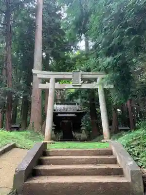 皇産靈神社の鳥居