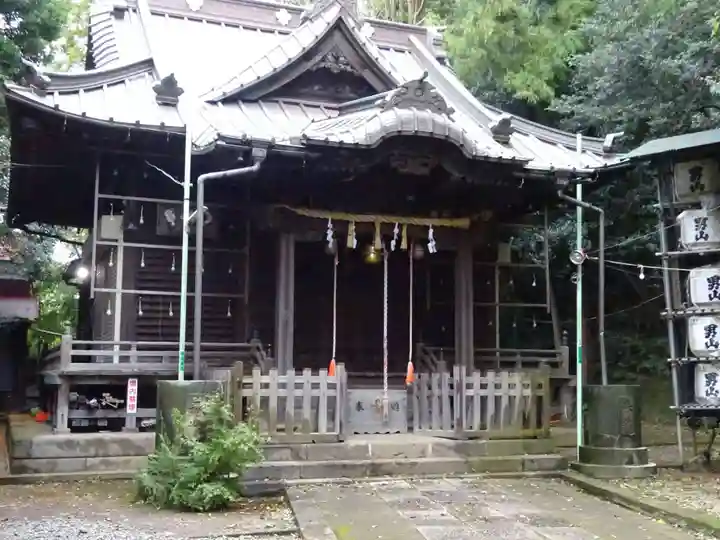 諏訪神社の本殿・本堂