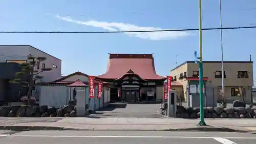 金剛寺の本殿・本堂