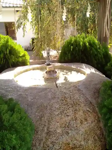 別雷皇太神の手水舎