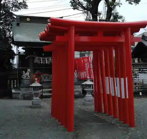 相模原氷川神社の鳥居