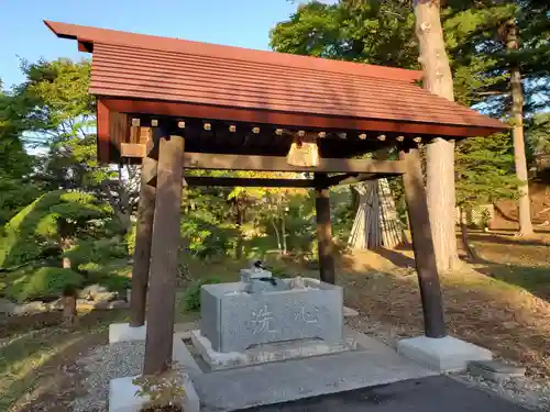 仁木神社の手水舎