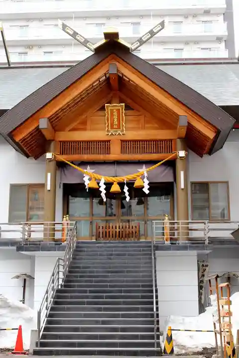 札幌祖霊神社の本殿・本堂