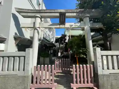 三河稲荷神社(東京都)