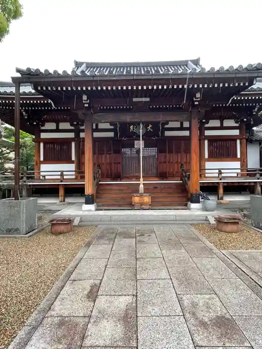 法心寺の本殿・本堂