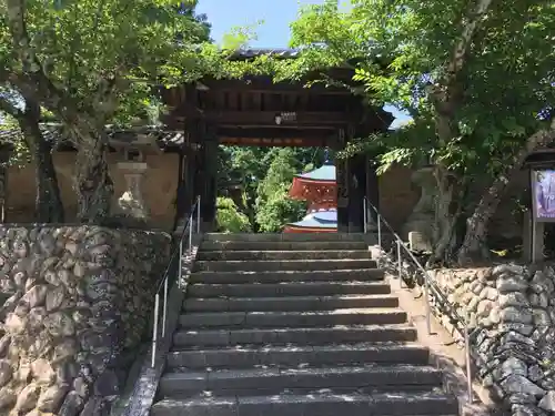 慈尊院の山門・神門