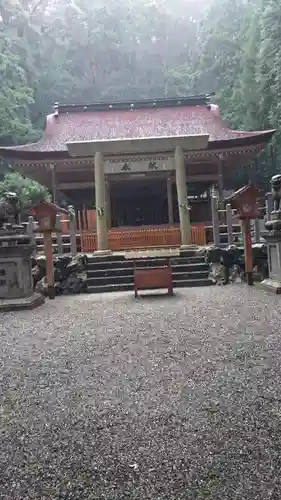 丹生神社の建物その他