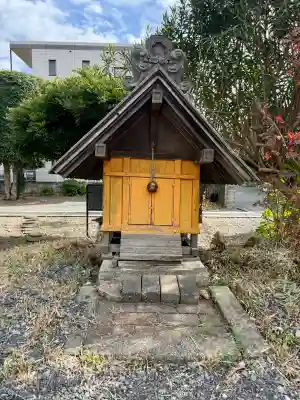 古淵大日堂の{uncategorized: "未分類", other: "その他", undefined: "問題あり", building: "その他建物", grave: "お墓", sacred_gate: "鳥居", guardian: "狛犬", statue: "像", buddha: "仏像", history: "歴史", nature: "自然", garden: "庭園", animal: "動物", pagoda: "塔", temizu: "手水舎", mountain_gate: "山門・神門", sanctuary: "本殿・本堂", subordinate: "末社・摂社", art: "芸術", scenery: "景色", jizo: "地蔵", ema: "絵馬", goshuin: "御朱印", omikuji: "おみくじ", items: "授与品その他", amulet: "お守り", goshuincho: "御朱印帳", eats: "食事", festival: "お祭り", votive_dance: "神楽", shichigosan: "七五三参", wedding: "結婚式", experience: "体験その他", initially: "初詣", around: "周辺", anti_infection: "感染症対策"}