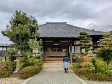 松明院の本殿・本堂