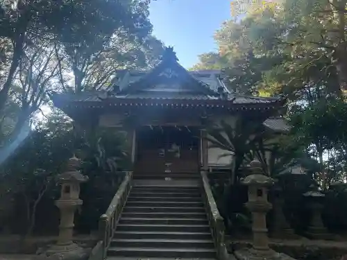 諸口神社の{uncategorized: "未分類", other: "その他", undefined: "問題あり", building: "その他建物", grave: "お墓", sacred_gate: "鳥居", guardian: "狛犬", statue: "像", buddha: "仏像", history: "歴史", nature: "自然", garden: "庭園", animal: "動物", pagoda: "塔", temizu: "手水舎", mountain_gate: "山門・神門", sanctuary: "本殿・本堂", subordinate: "末社・摂社", art: "芸術", scenery: "景色", jizo: "地蔵", ema: "絵馬", goshuin: "御朱印", omikuji: "おみくじ", items: "授与品その他", amulet: "お守り", goshuincho: "御朱印帳", eats: "食事", festival: "お祭り", votive_dance: "神楽", shichigosan: "七五三参", wedding: "結婚式", experience: "体験その他", initially: "初詣", around: "周辺", anti_infection: "感染症対策"}