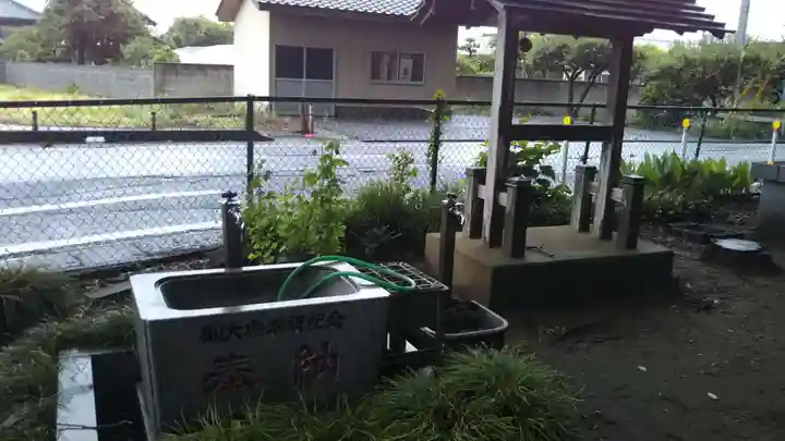 天神社の手水舎