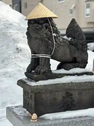 札幌諏訪神社の狛犬