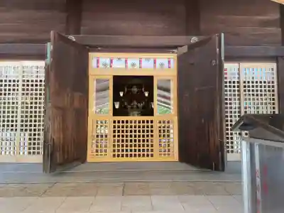 石川護國神社の本殿・本堂