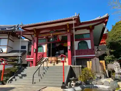 放生寺の本殿・本堂