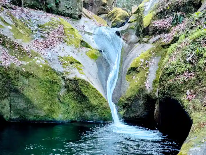 龍鎮神社(奈良県)