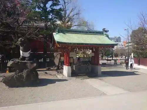 浅草神社の手水舎