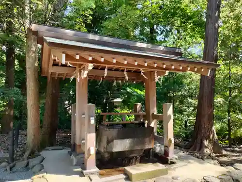 白旗神社の手水