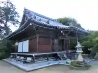 子安地蔵寺の本殿・本堂