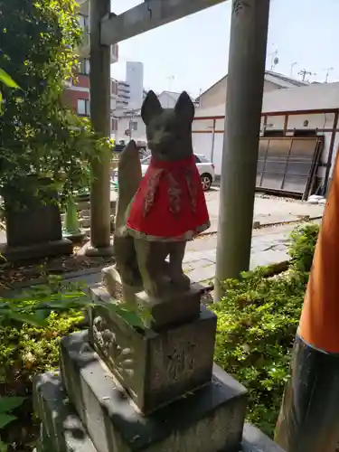 武信稲荷神社の狛犬