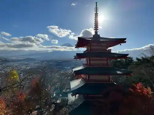 新倉富士浅間神社(山梨県)