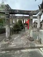 高良大社の{uncategorized: "未分類", other: "その他", undefined: "問題あり", building: "その他建物", grave: "お墓", sacred_gate: "鳥居", guardian: "狛犬", statue: "像", buddha: "仏像", history: "歴史", nature: "自然", garden: "庭園", animal: "動物", pagoda: "塔", temizu: "手水舎", mountain_gate: "山門・神門", sanctuary: "本殿・本堂", subordinate: "末社・摂社", art: "芸術", scenery: "景色", jizo: "地蔵", ema: "絵馬", goshuin: "御朱印", omikuji: "おみくじ", items: "授与品その他", amulet: "お守り", goshuincho: "御朱印帳", eats: "食事", festival: "お祭り", votive_dance: "神楽", shichigosan: "七五三参", wedding: "結婚式", experience: "体験その他", initially: "初詣", around: "周辺", anti_infection: "感染症対策"}